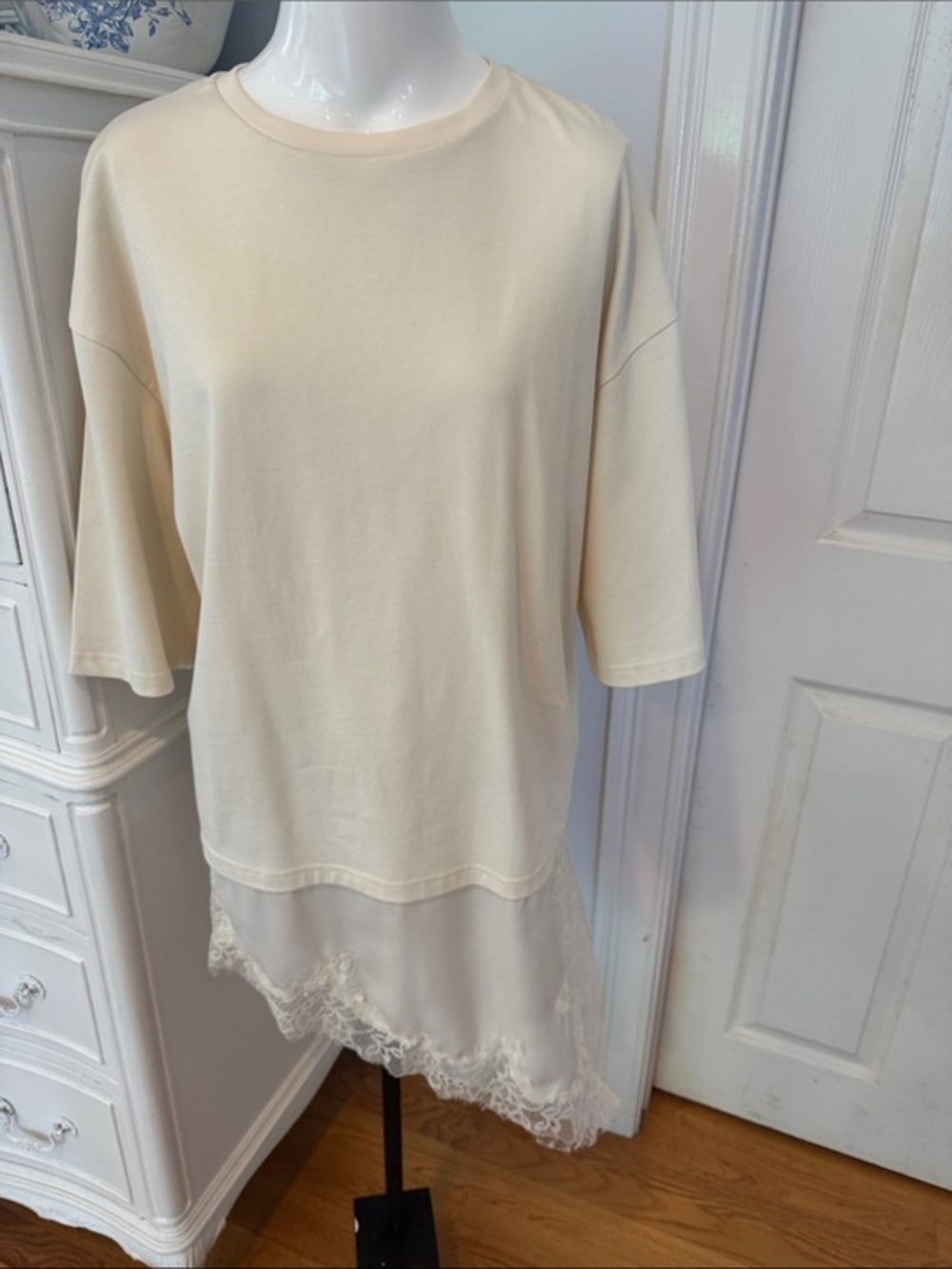 Zara Cream Short-Sleeve Top with Lace Hem